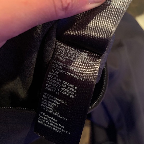 The North Face GTX Waterproof Rain Jacket - Picture 13 of 14